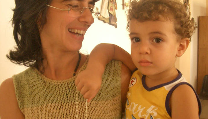 INSEGNATE AI BAMBINI E AI GIOVANI A PREGARE IL ROSARIO